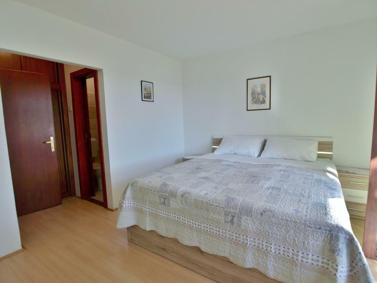 Apartments Fabijanic Barbat na Rabu Εξωτερικό φωτογραφία
