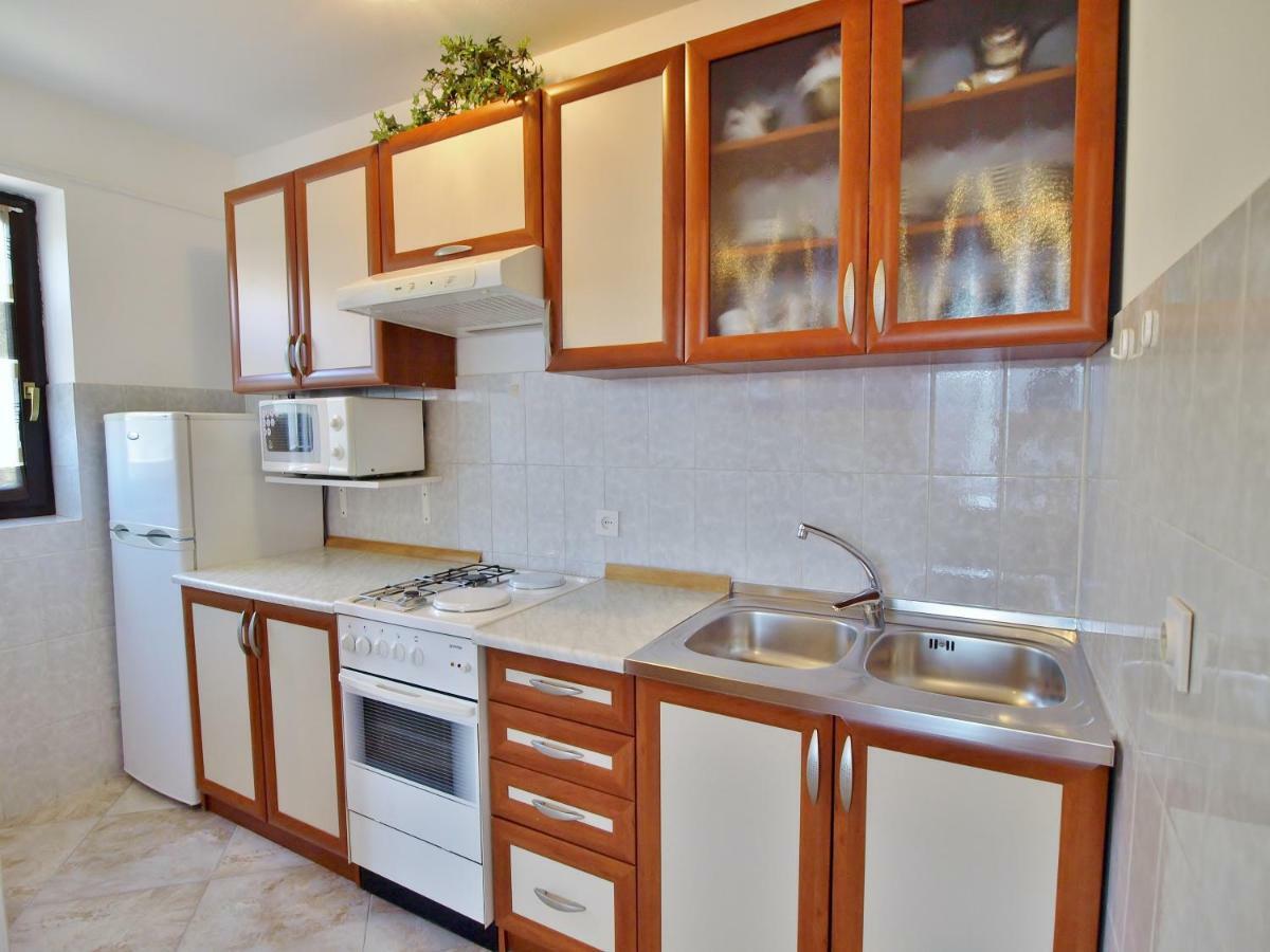 Apartments Fabijanic Barbat na Rabu Εξωτερικό φωτογραφία
