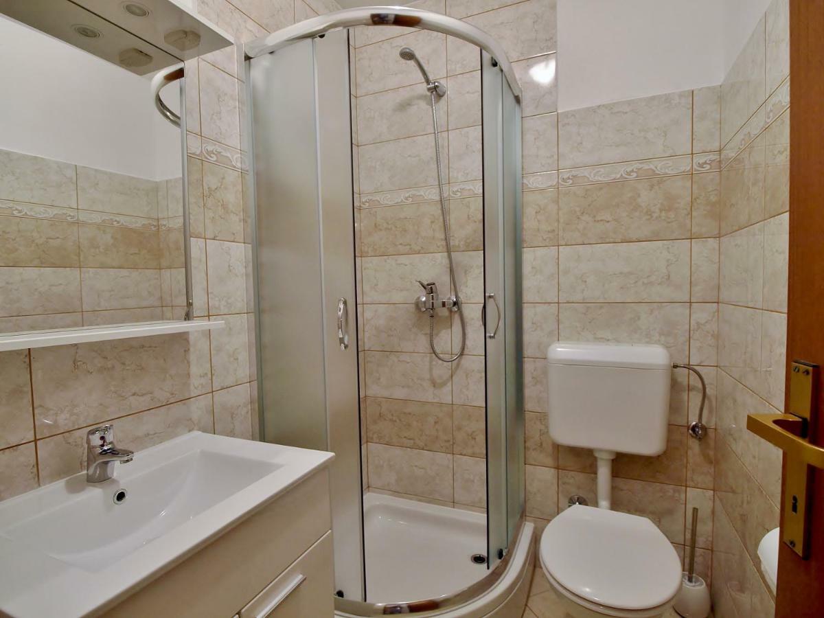 Apartments Fabijanic Barbat na Rabu Εξωτερικό φωτογραφία