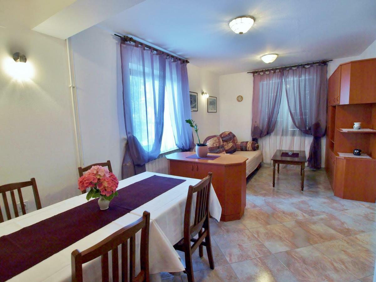 Apartments Fabijanic Barbat na Rabu Εξωτερικό φωτογραφία